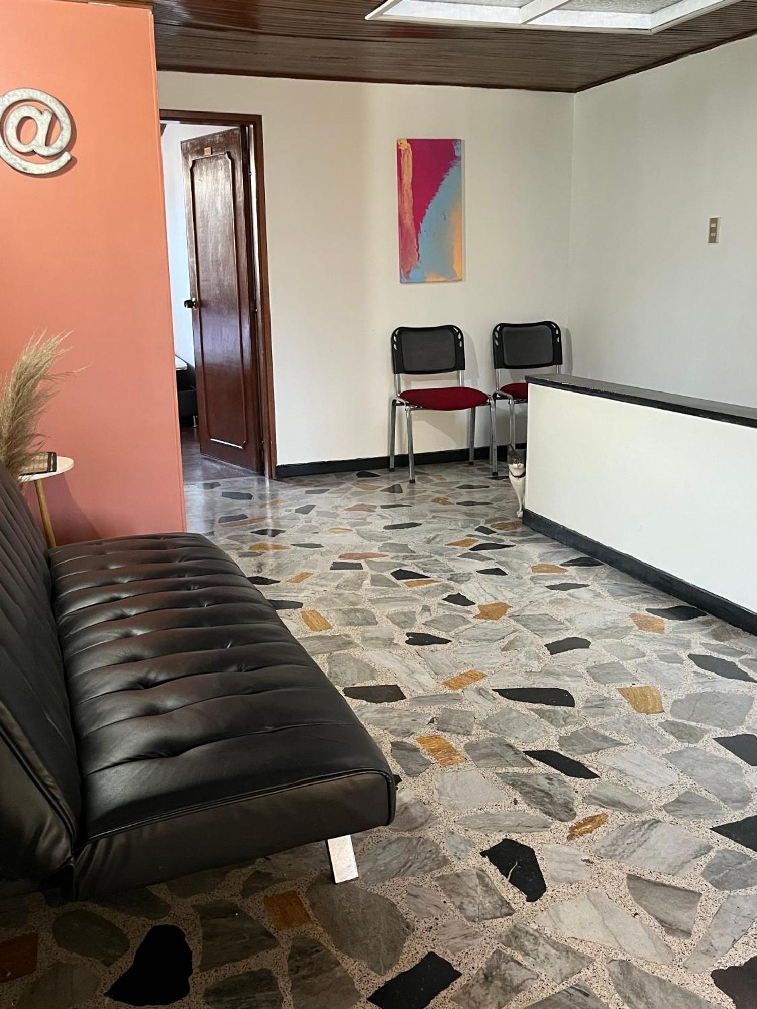 Way Maker 1 Hotel Богота Екстериор снимка