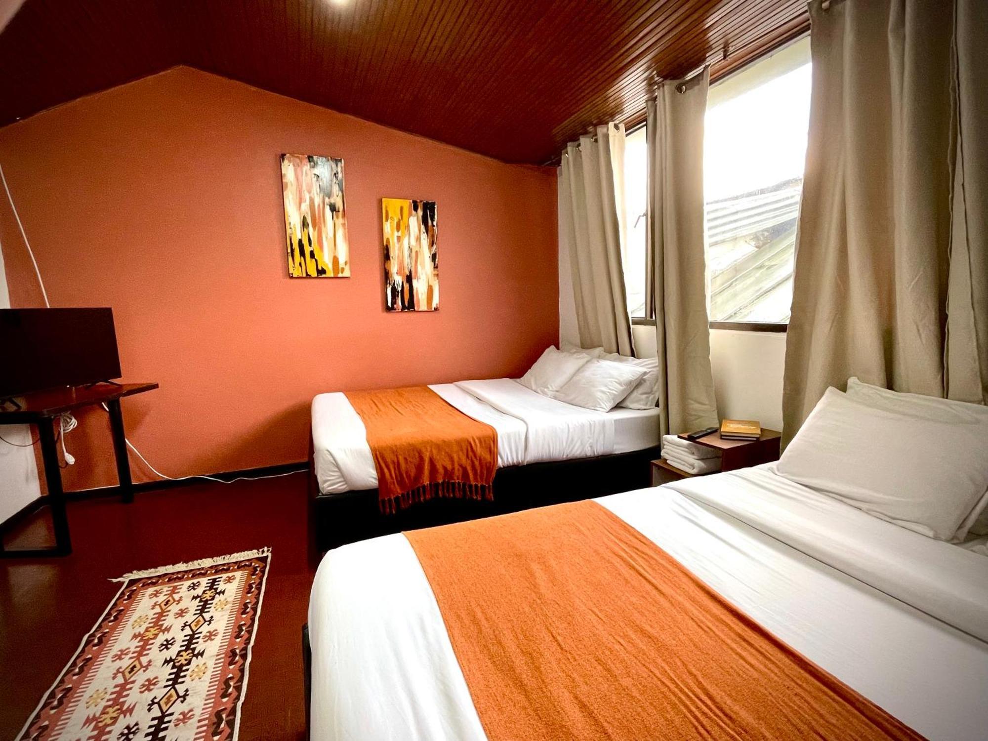 Way Maker 1 Hotel Богота Екстериор снимка