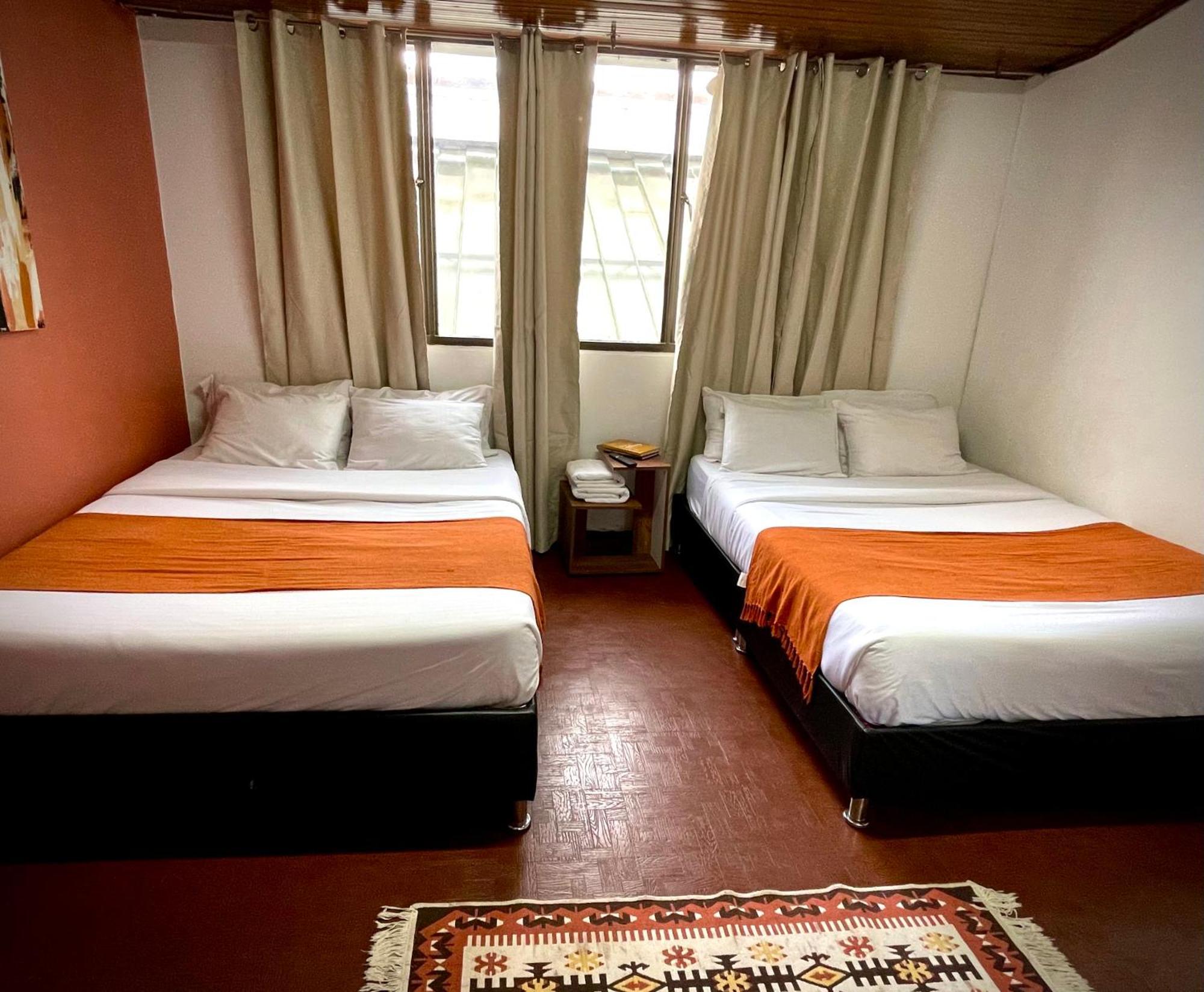 Way Maker 1 Hotel Богота Екстериор снимка